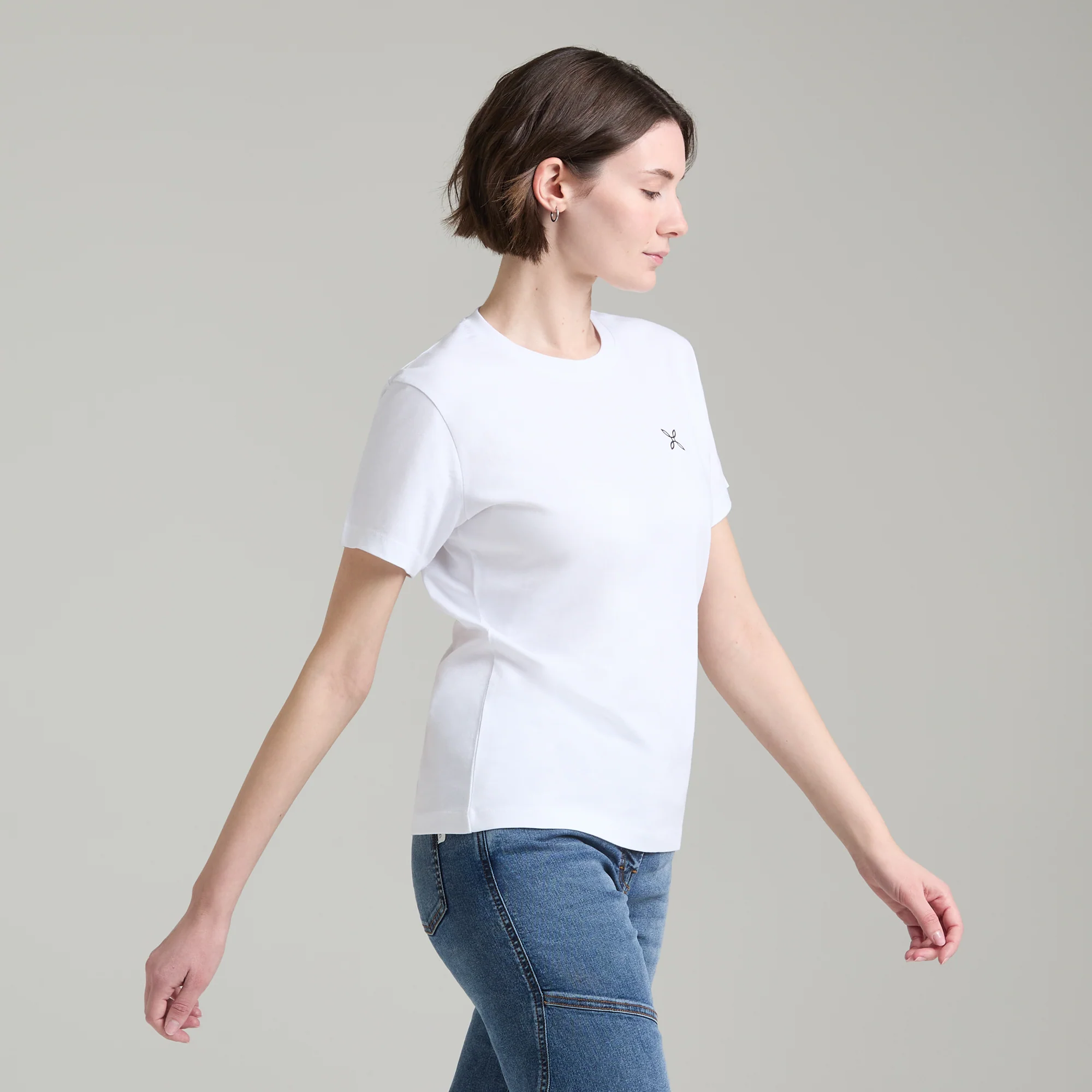BASIC LOGO T-SHIRT WOMAN - Image 11