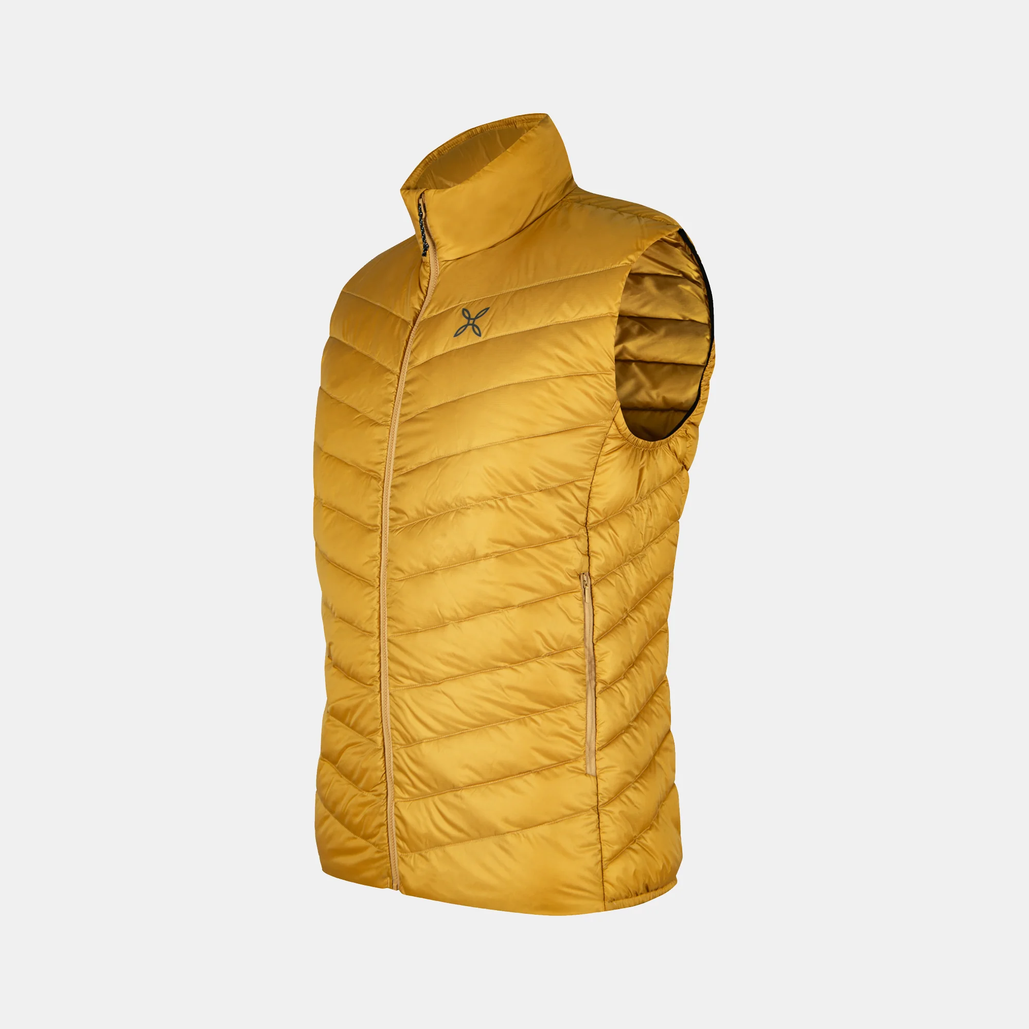 BREEZE DUVET VEST - Image 16