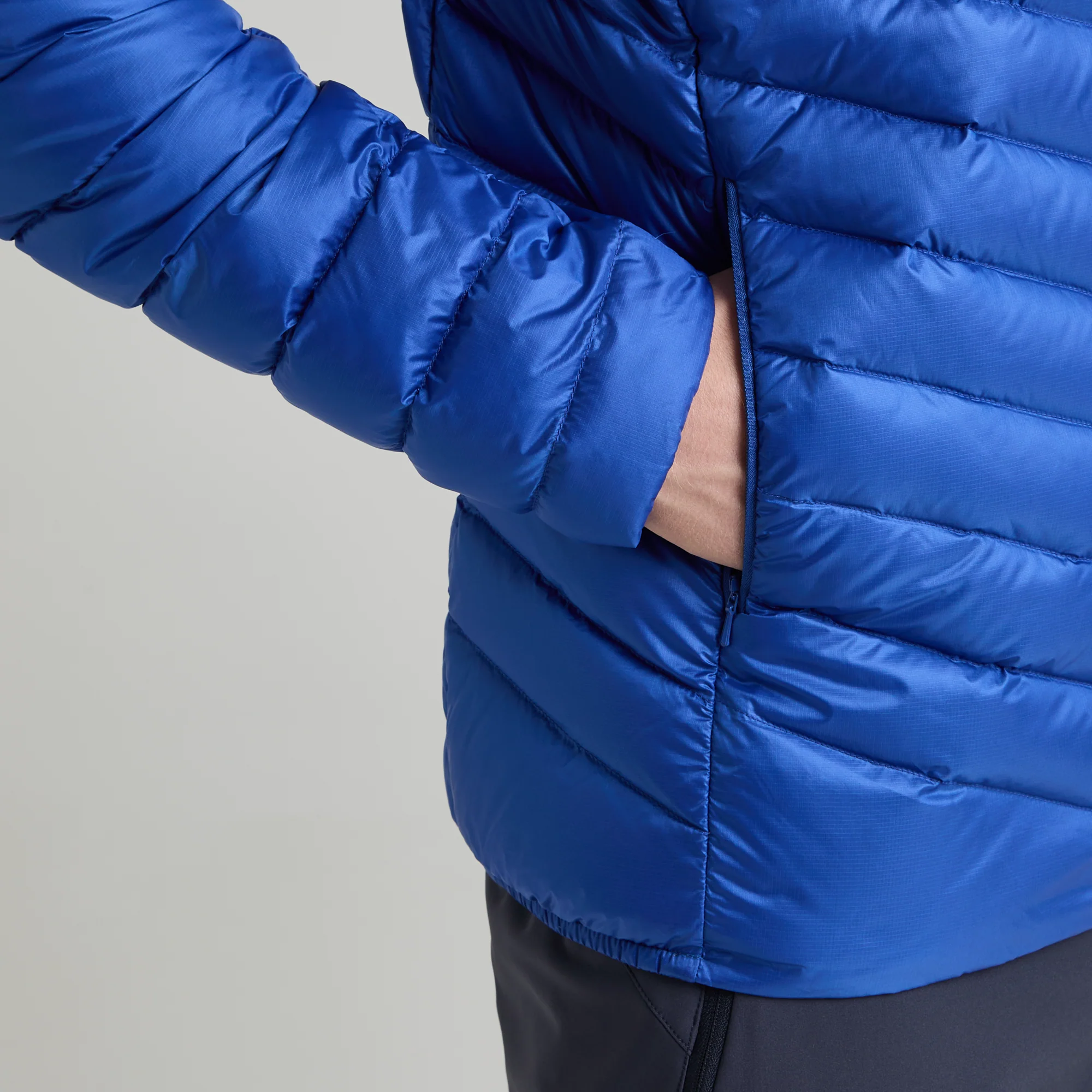 BREEZE HOODED DUVET JACKET - Image 14