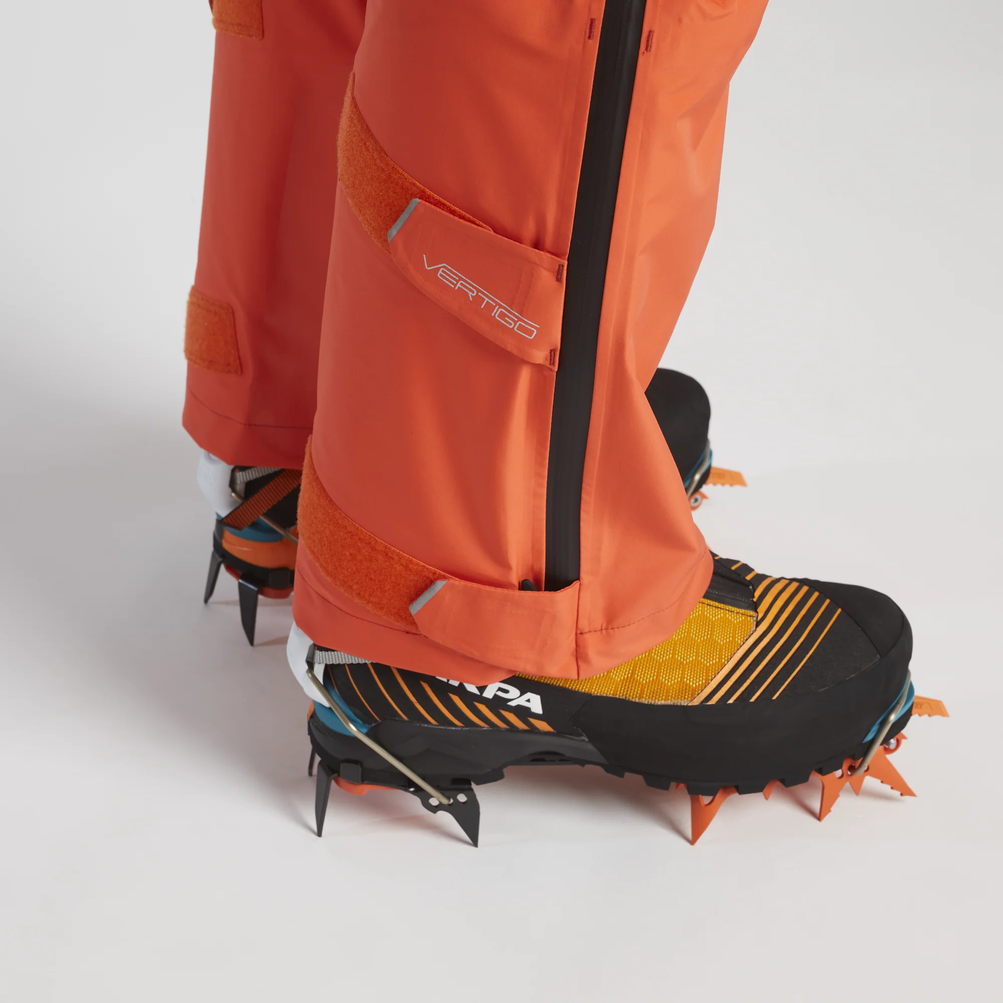 CLIFF COVER PANTS - Image 23
