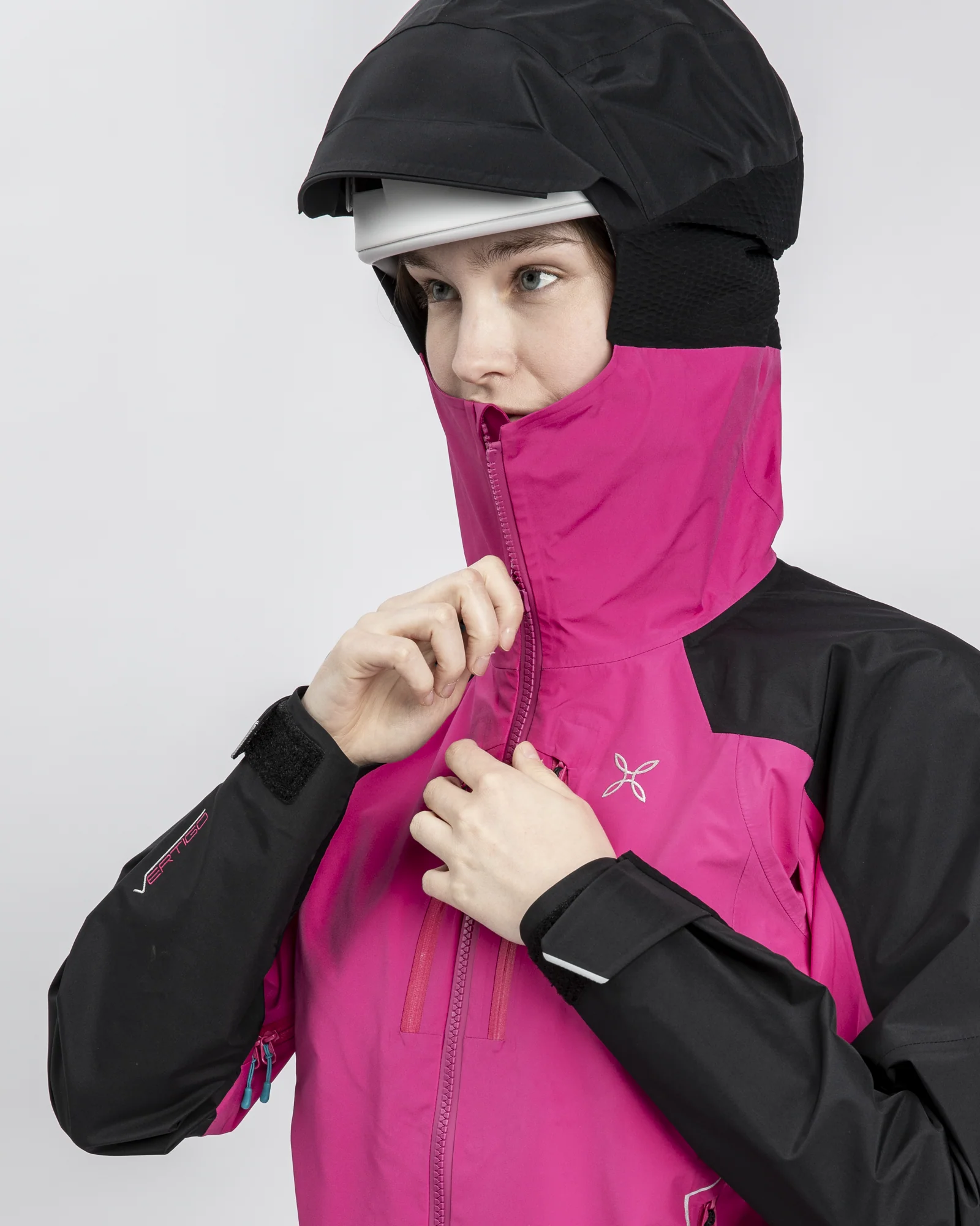 CLIFF JACKET WOMAN - Image 4