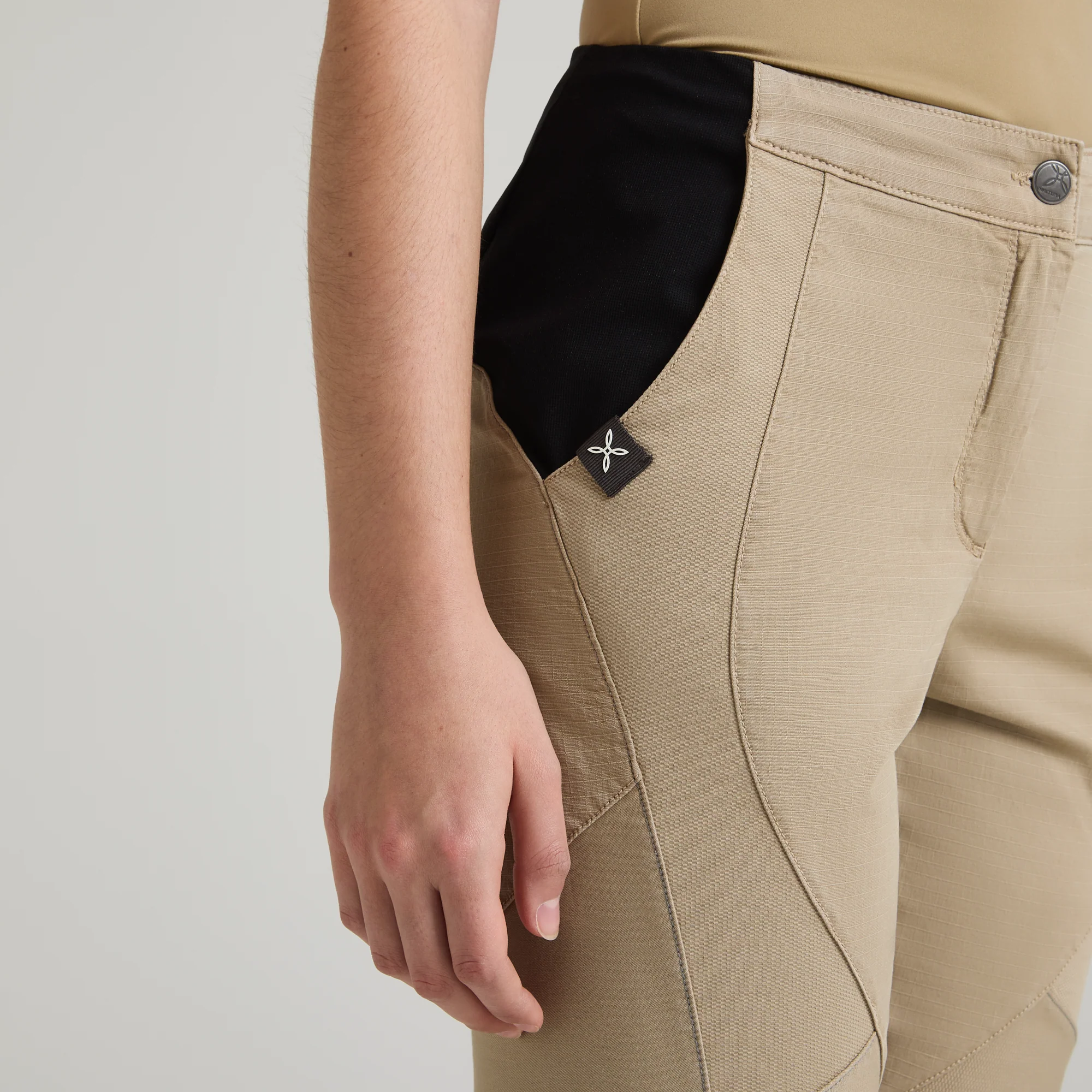 FREE EVO PANTS WOMAN - Image 12