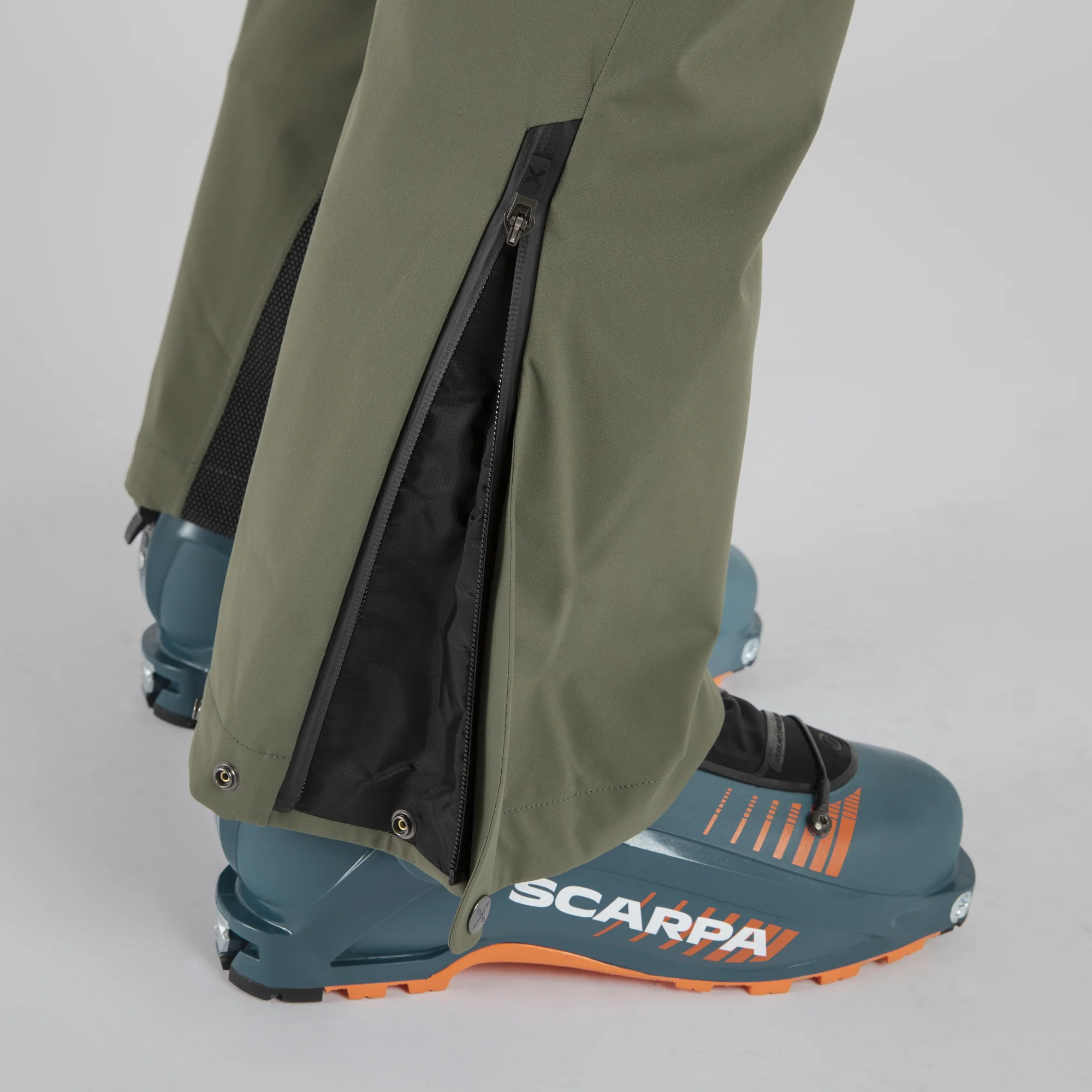 ICE SKI PANTS - Image 13