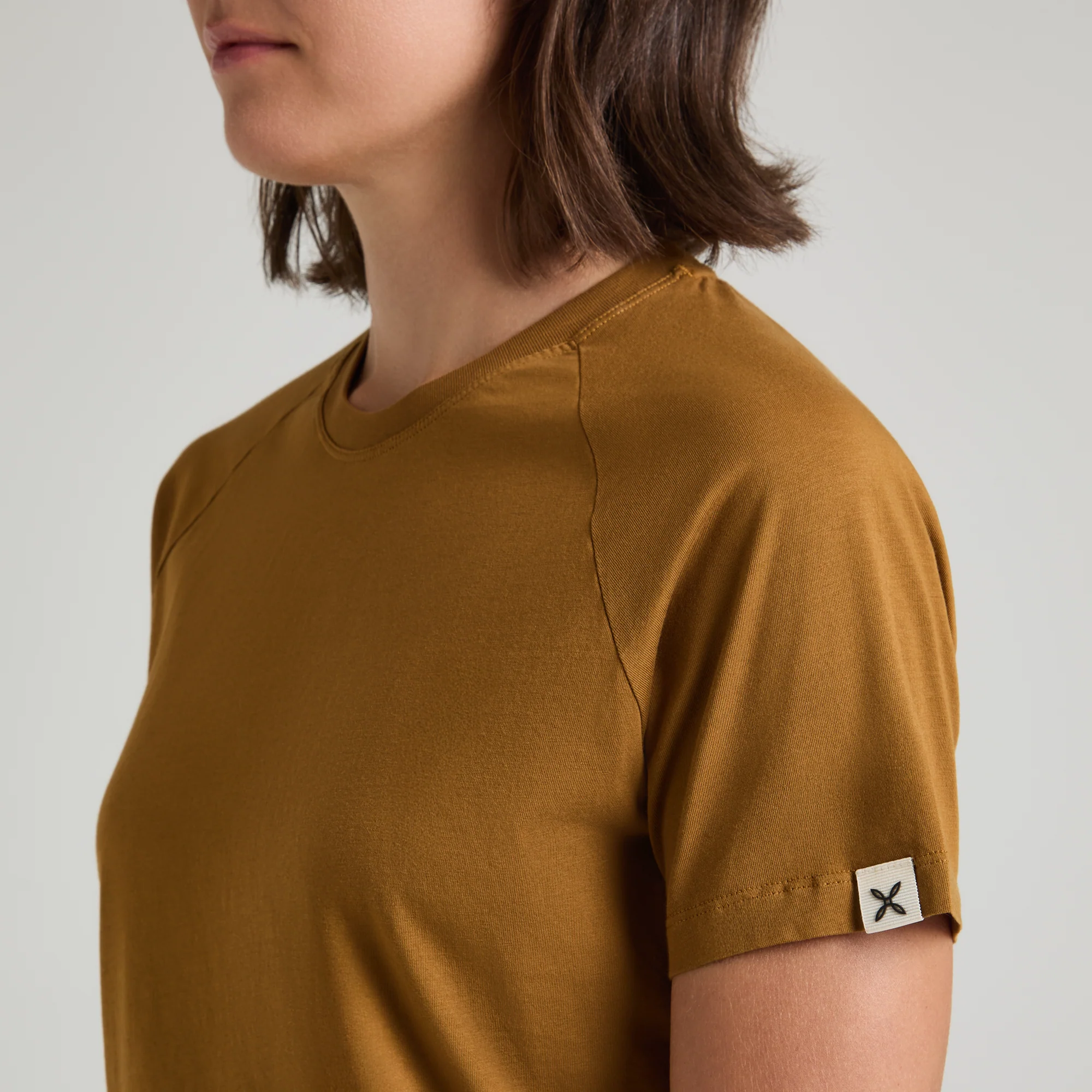 MINIMAL LOGO T-SHIRT WOMAN - Image 11