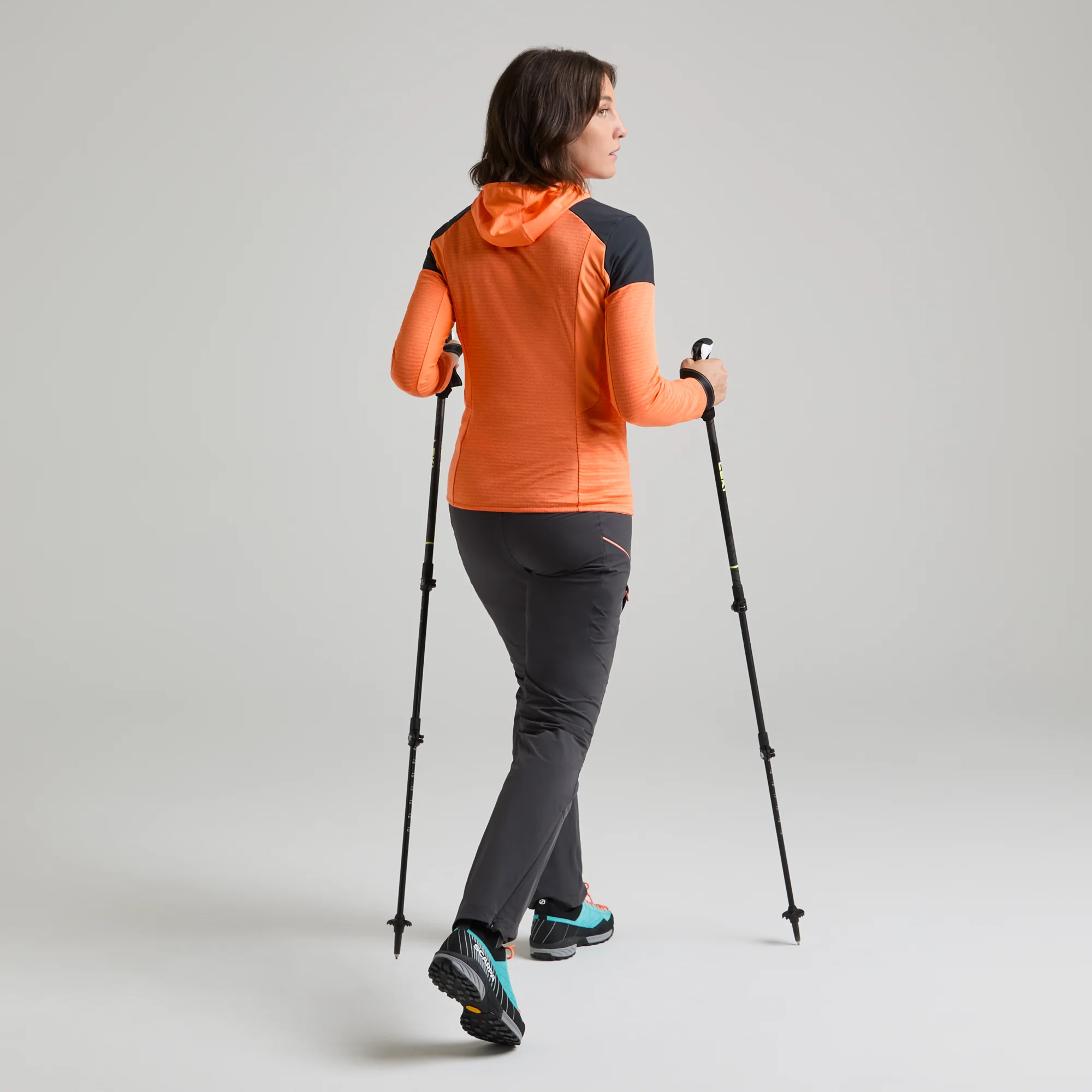OCTA HYBRID PANTS WOMAN - Image 17