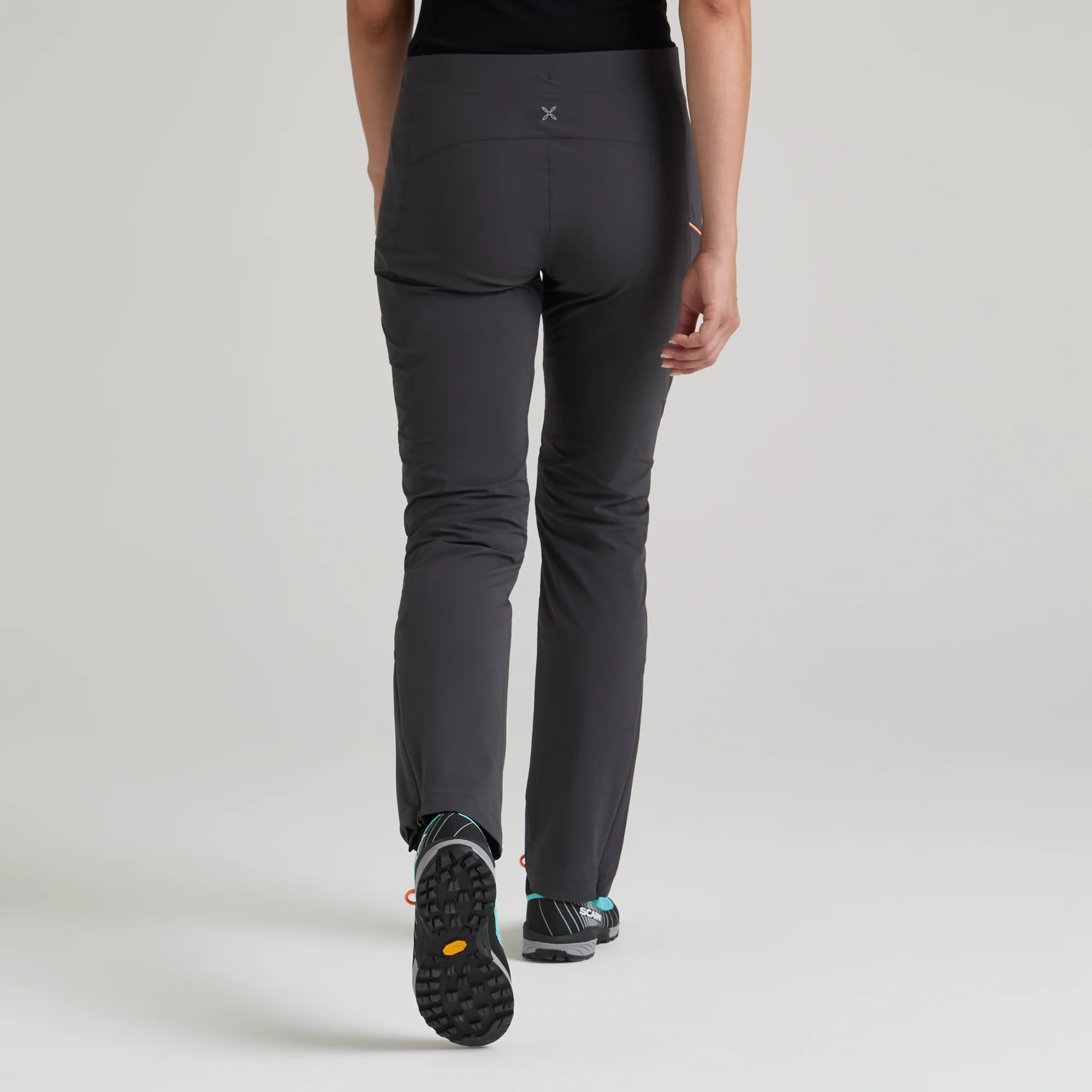OCTA HYBRID PANTS WOMAN - Image 6
