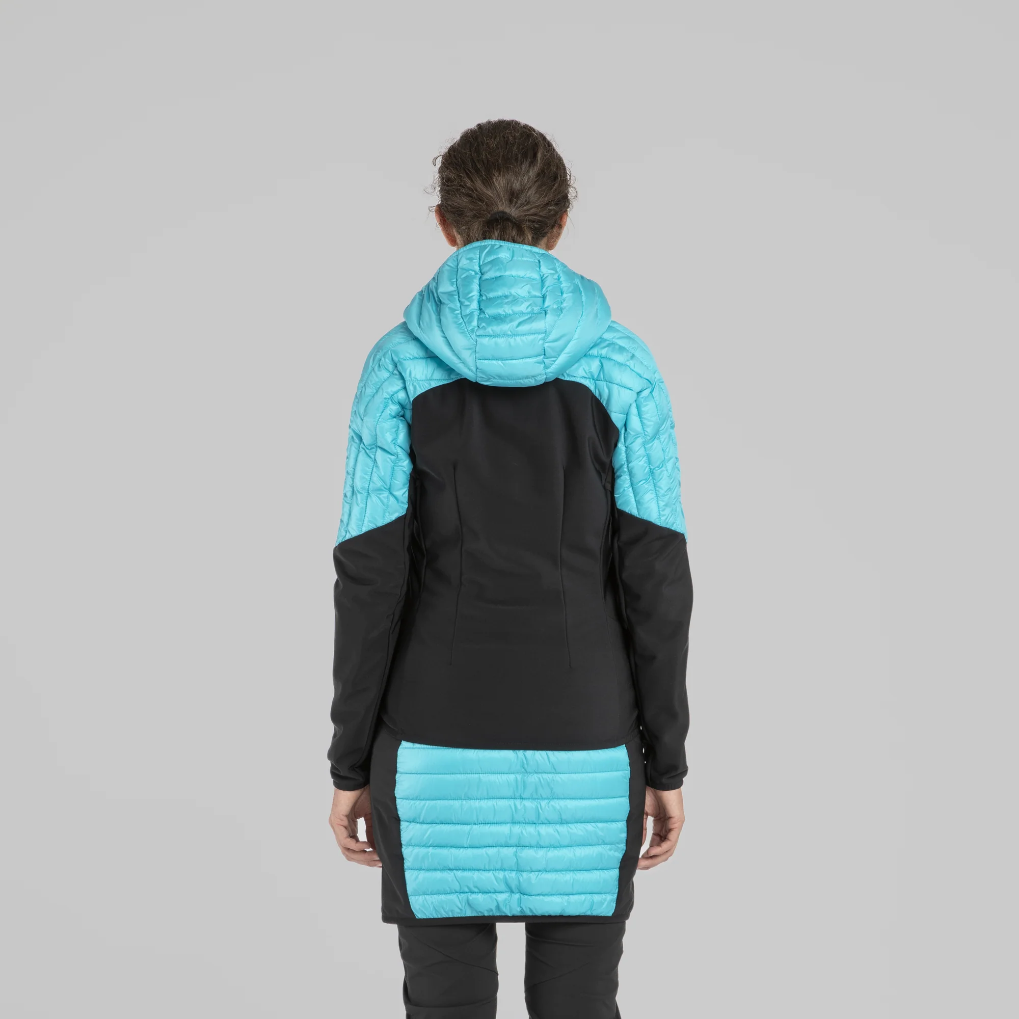 PEAK HYBRID HOODED JACKET WOM. - Image 8