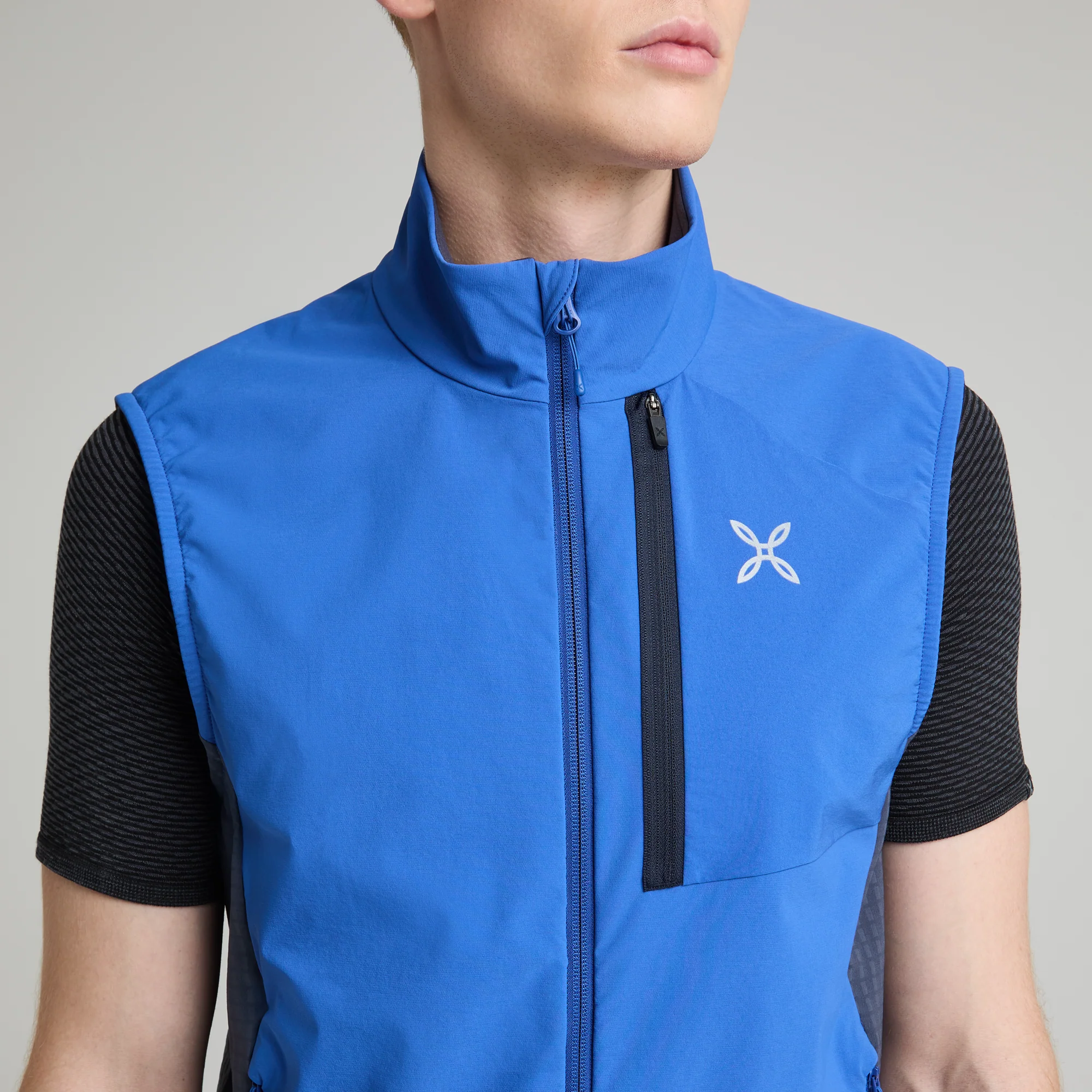 PEAK VEST - Image 13