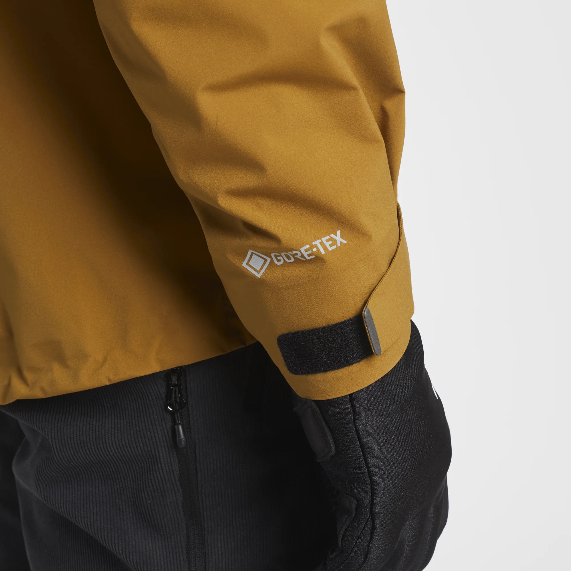 REACTIVE JACKET - Image 22