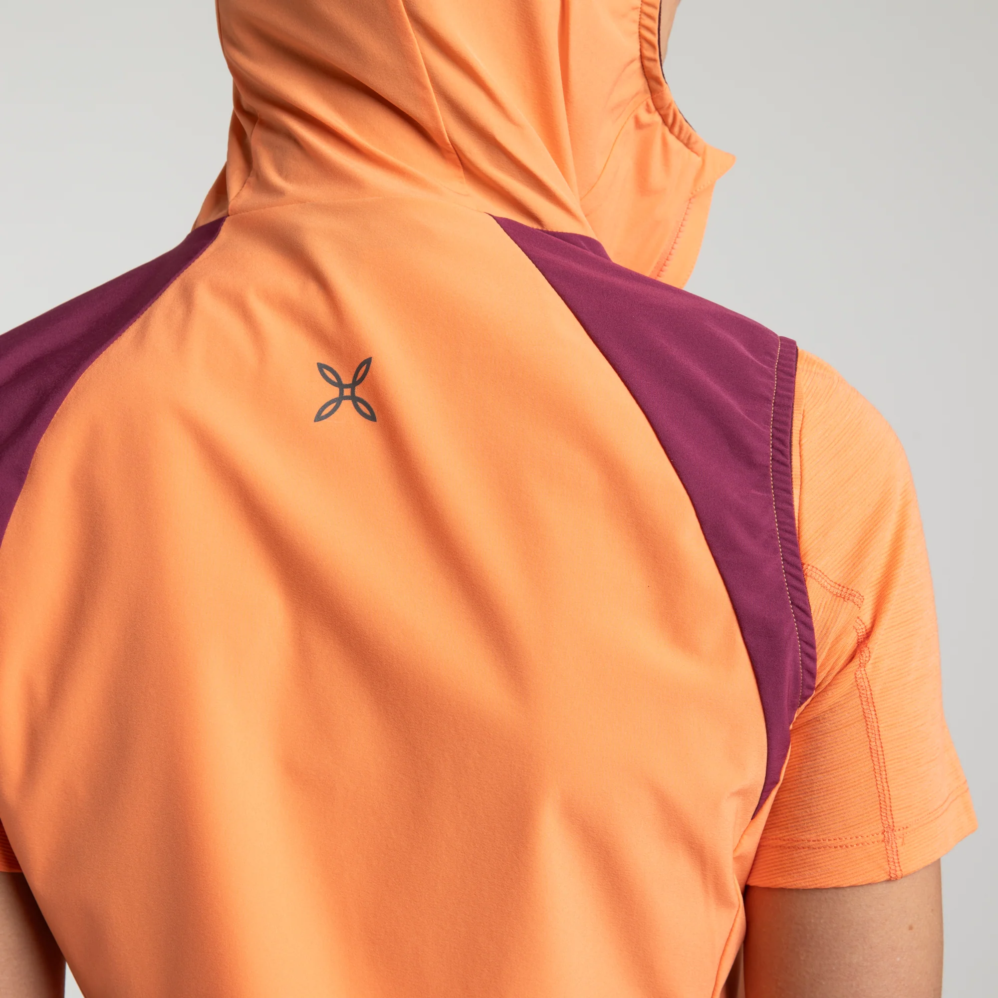 RISE HOODED VEST WOMAN - Image 38
