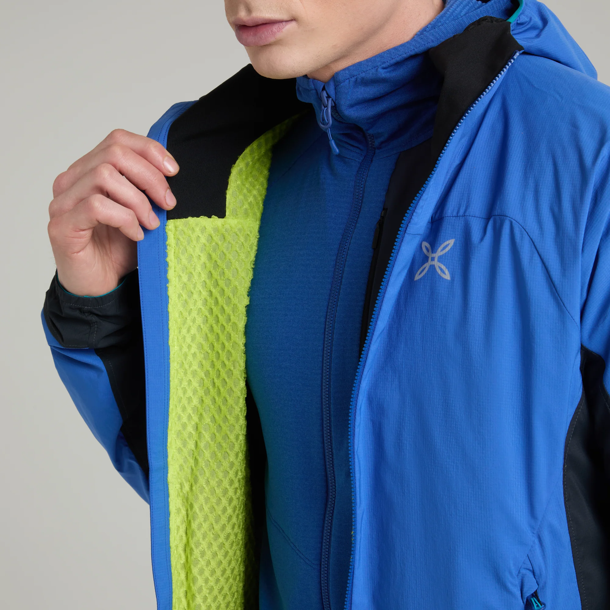 RISE OCTA HOODED JACKET - Image 14