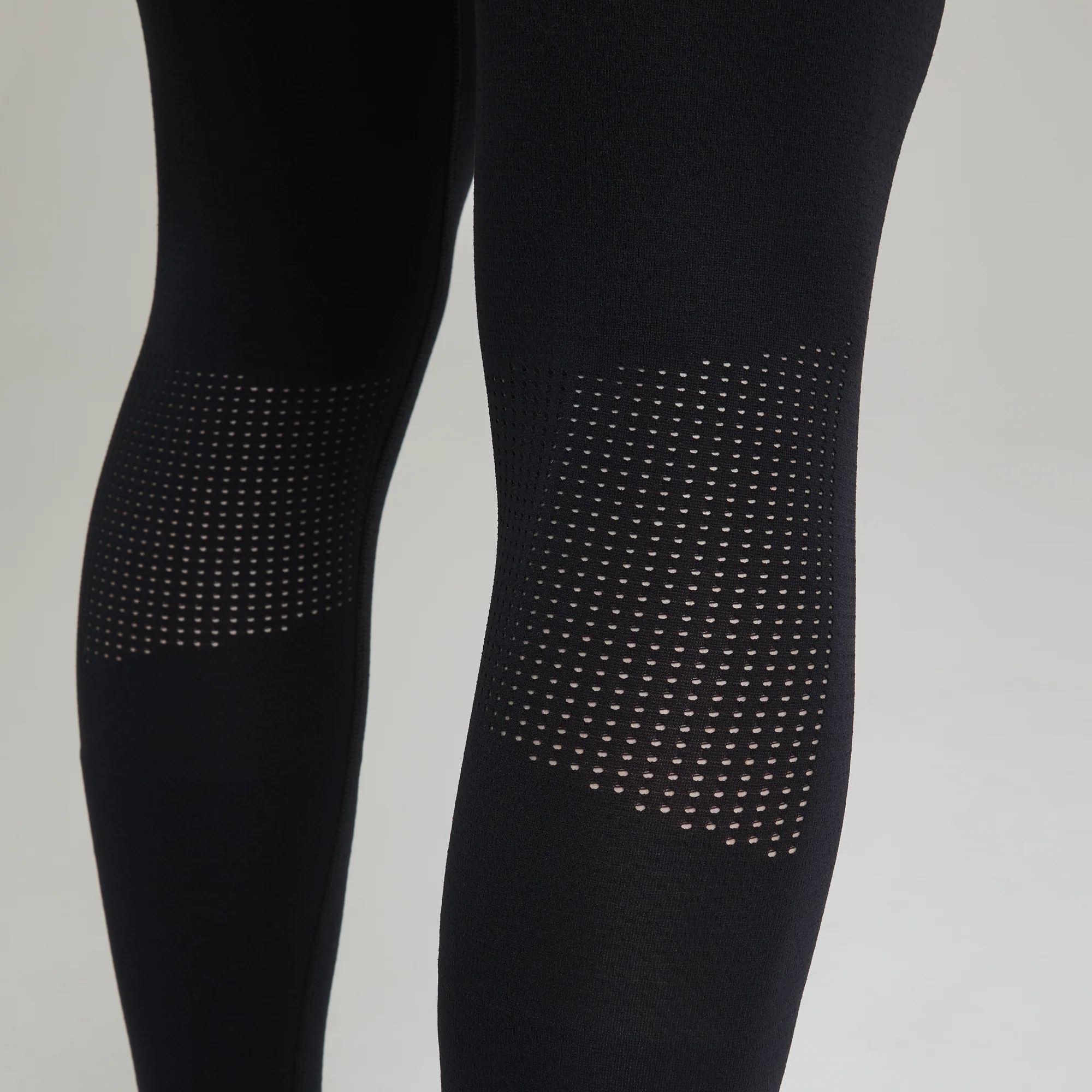 SEAMLESS ULTRA-L PANTS - Image 4