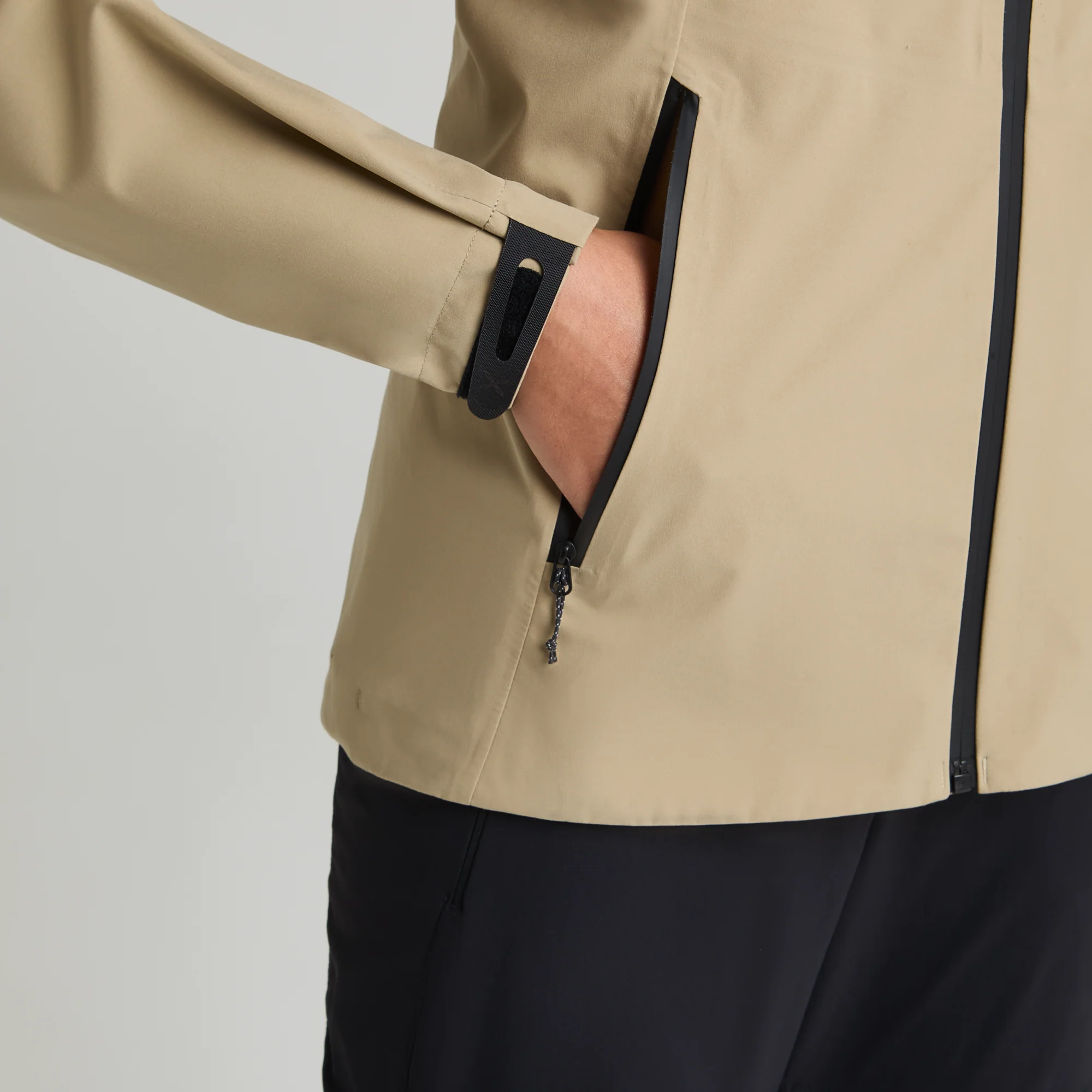 SHELTER JACKET WOMAN - Image 18