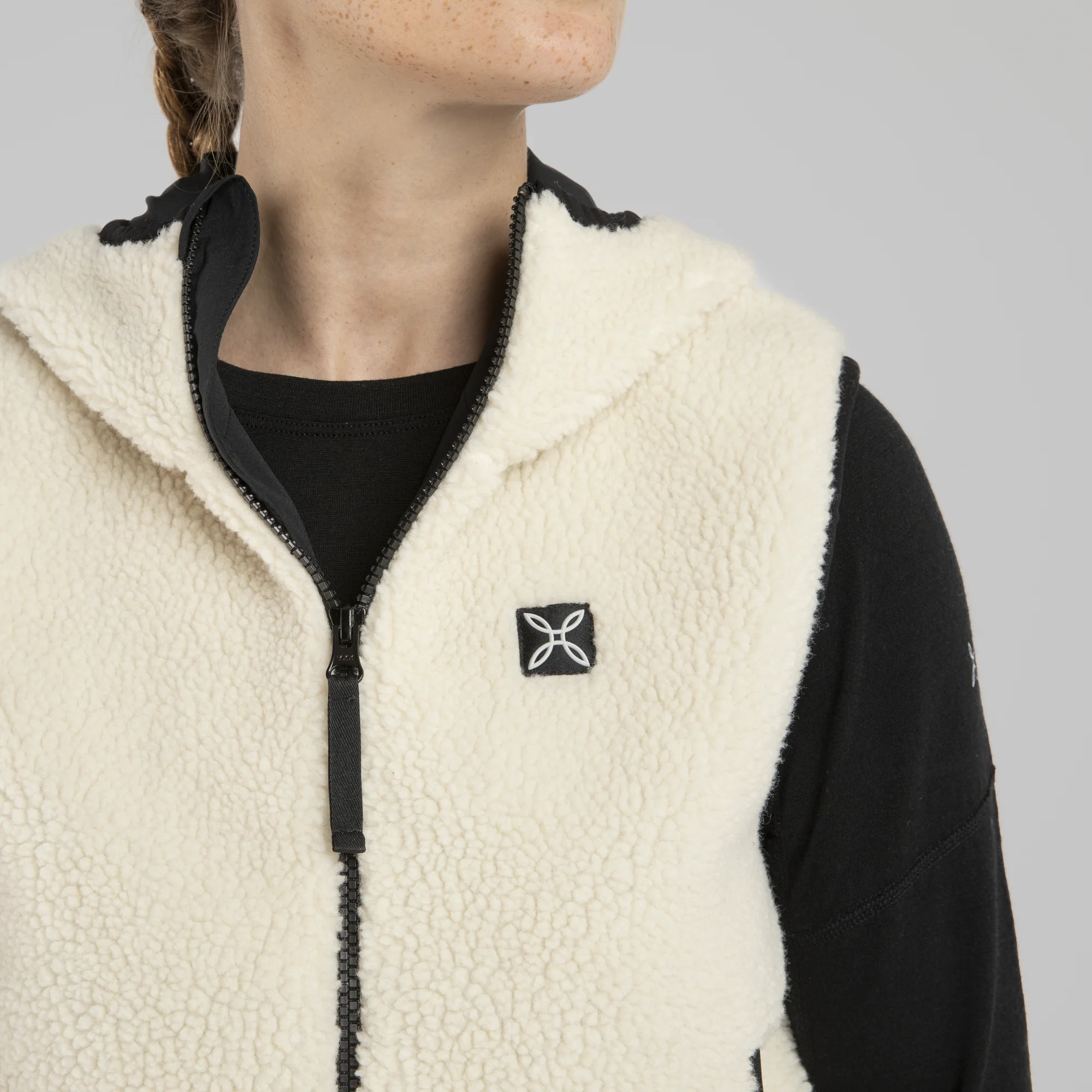 SHERPA VEST WOMAN - Image 18