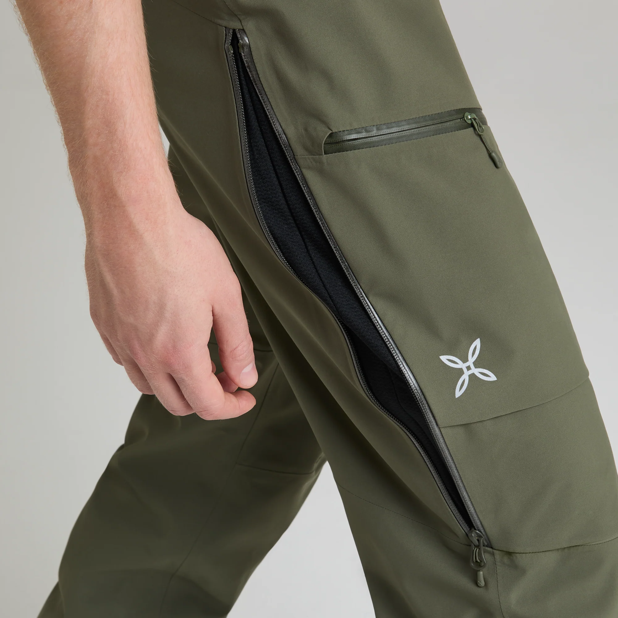 SKY WILD 2 PANTS - Image 17