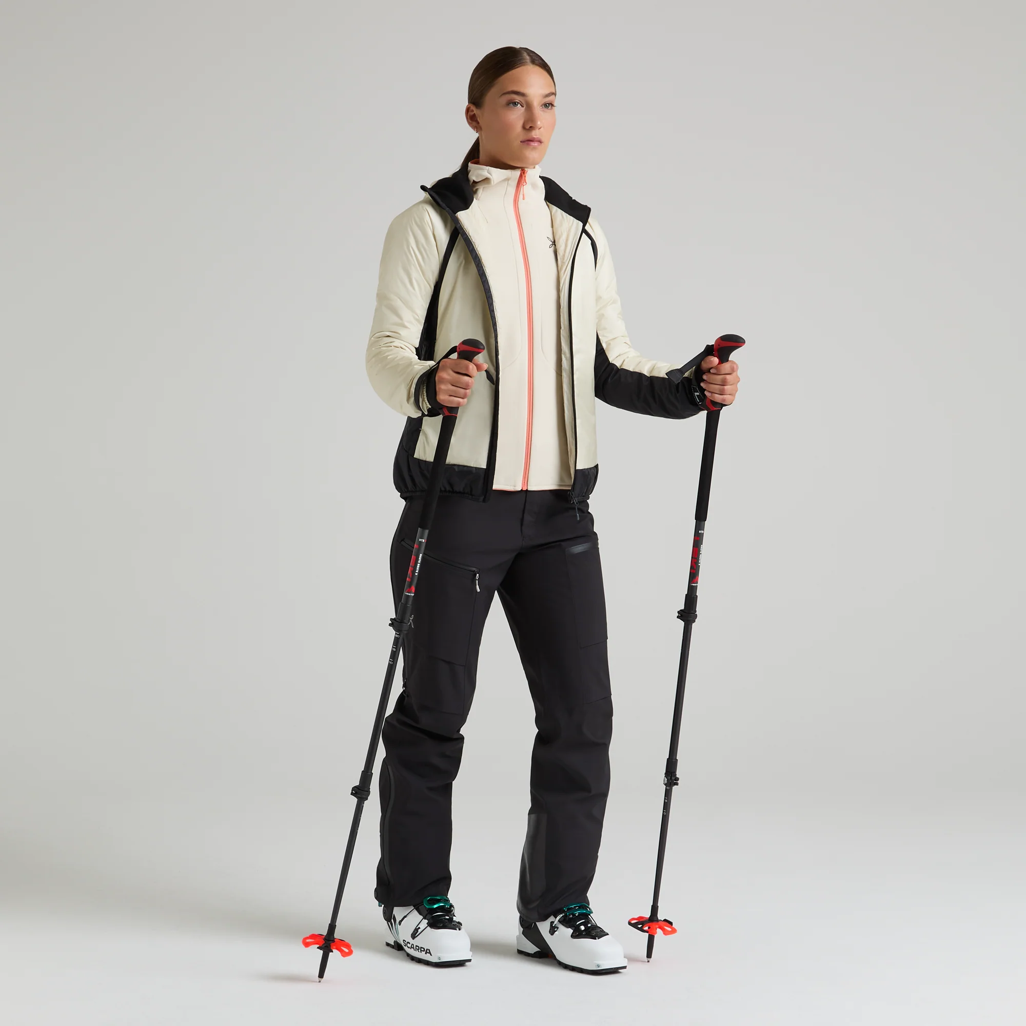 SKY WILD 2 PANTS WOMAN - Image 17