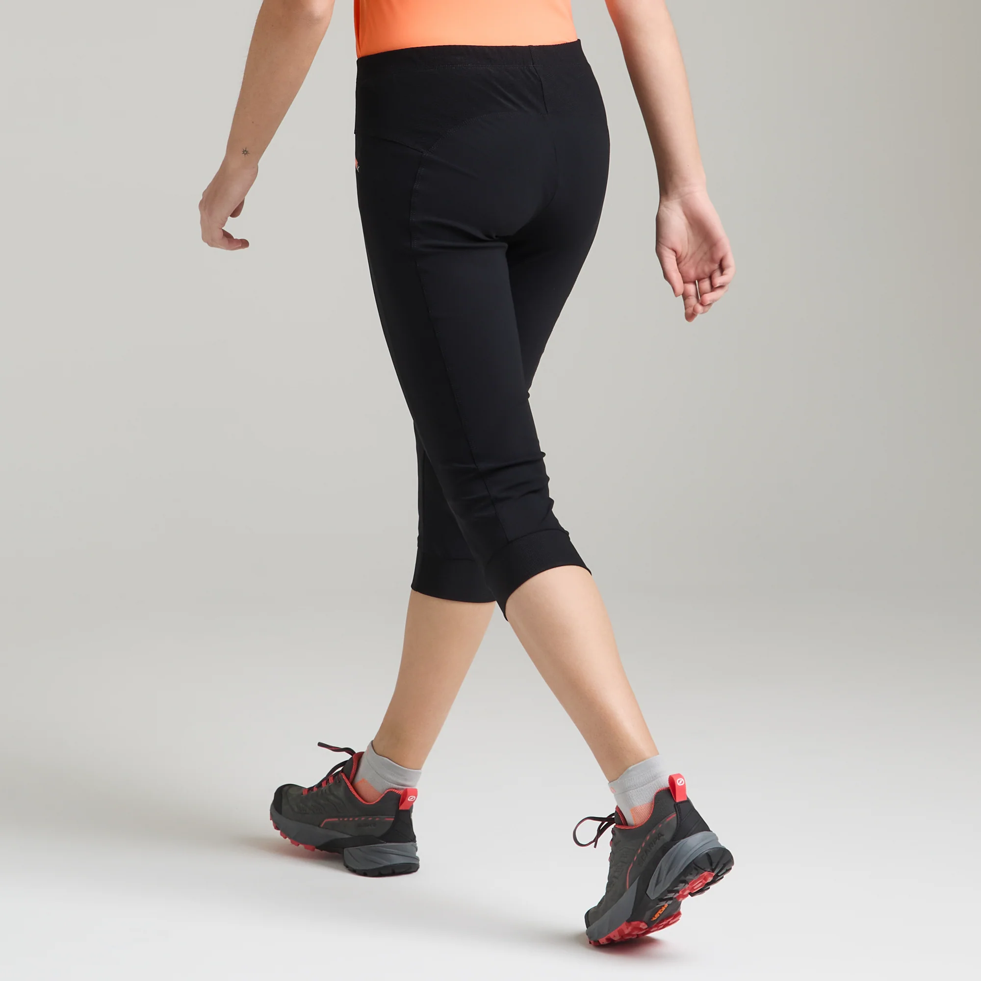 SOUND 3/4 PANTS WOMAN - Image 10