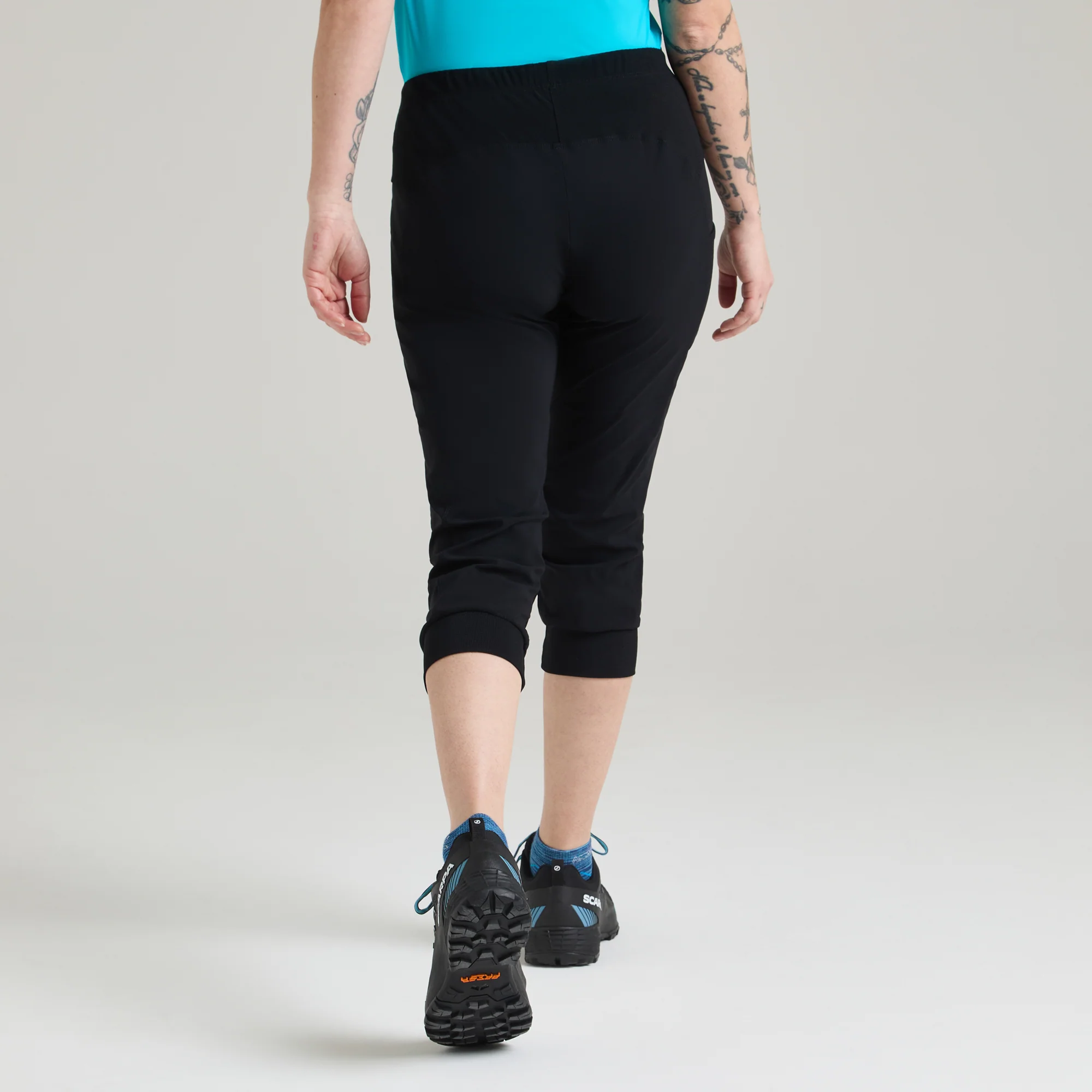 SOUND 3/4 PANTS WOMAN - Image 9
