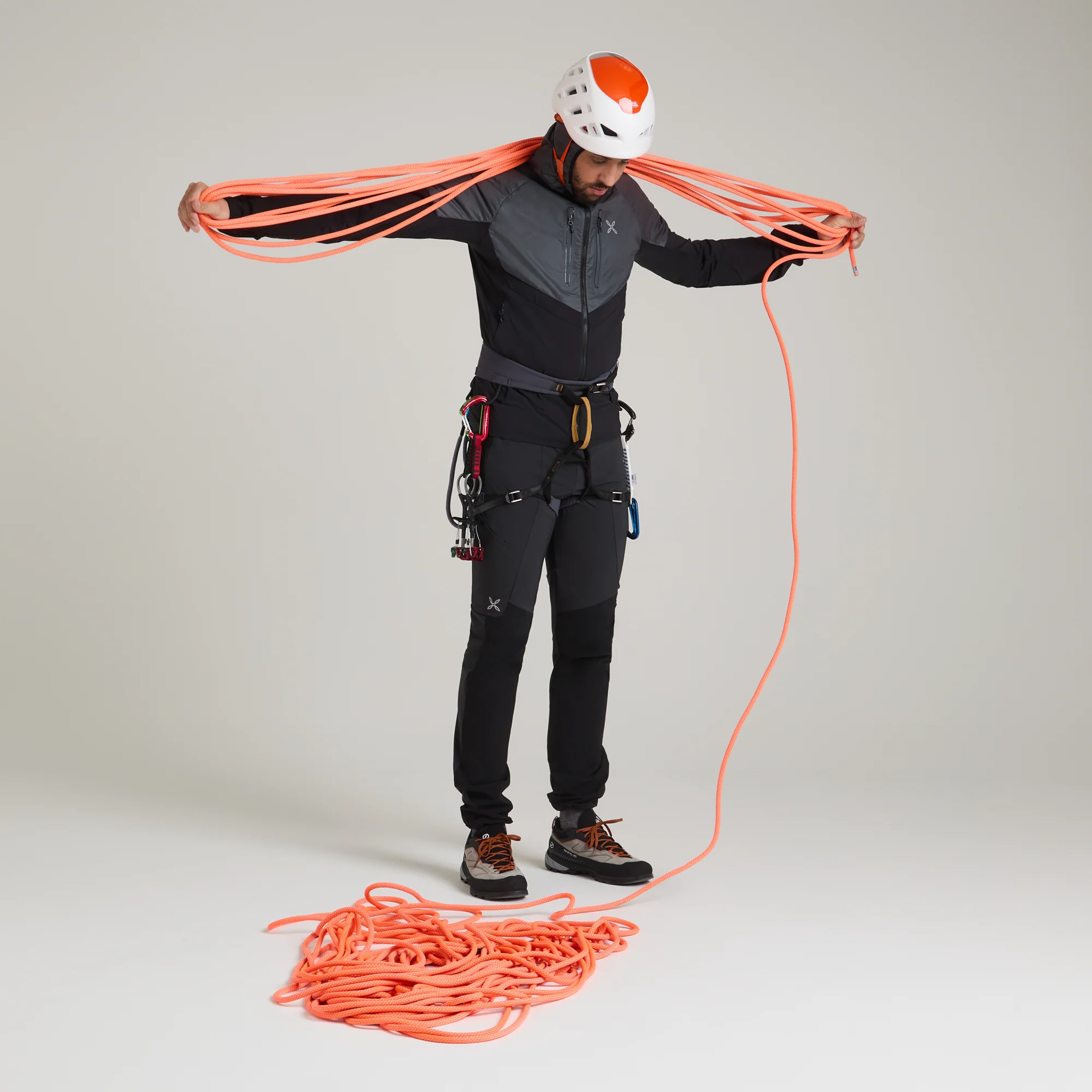 SPITZE HYBRID JACKET - Image 62