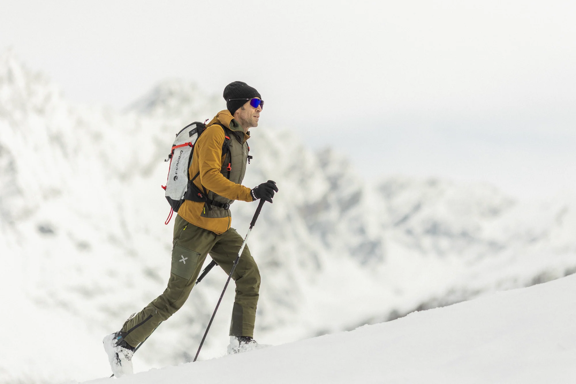 TRACE HYBRID VEST - Image 13