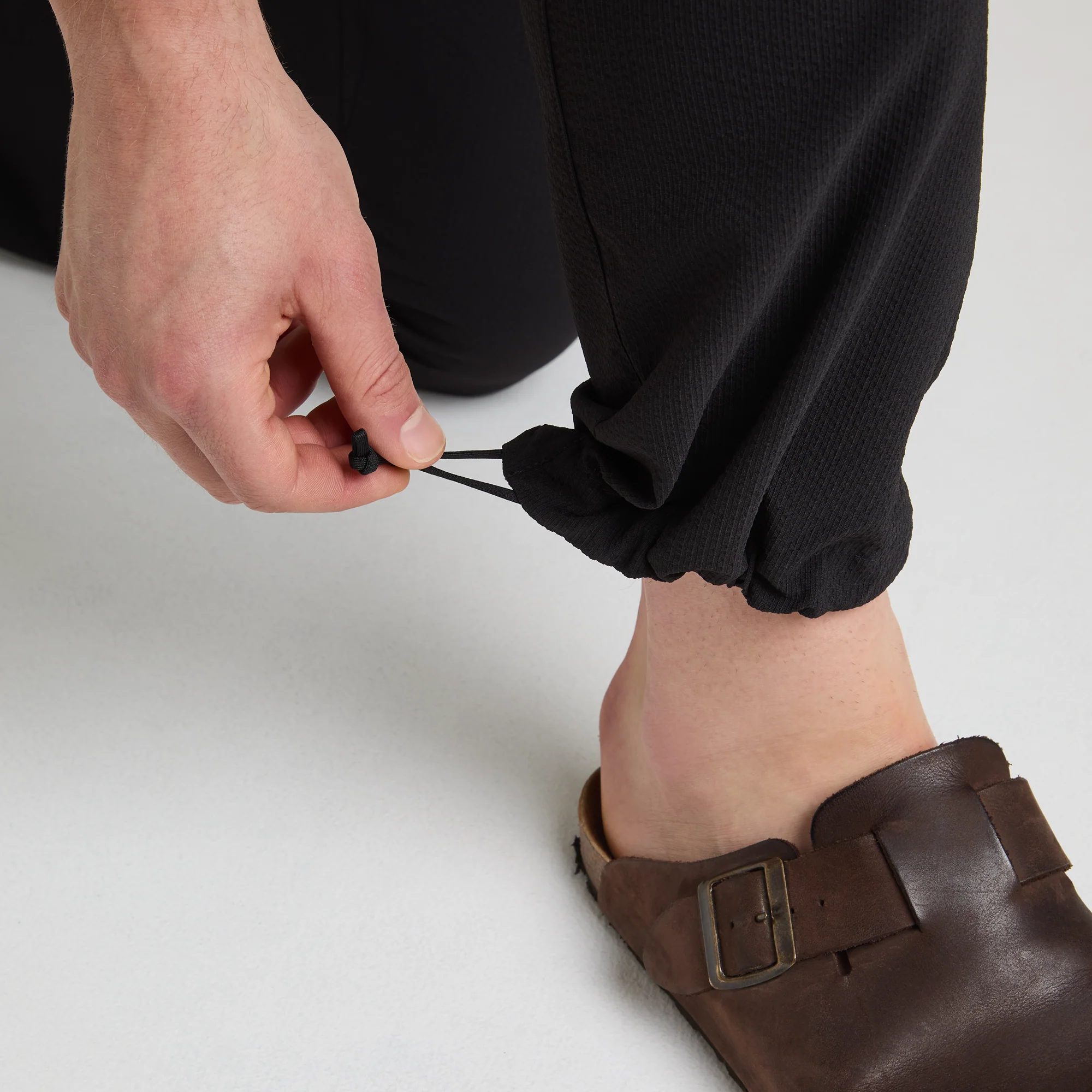 VERSANTE PANTS - Image 19