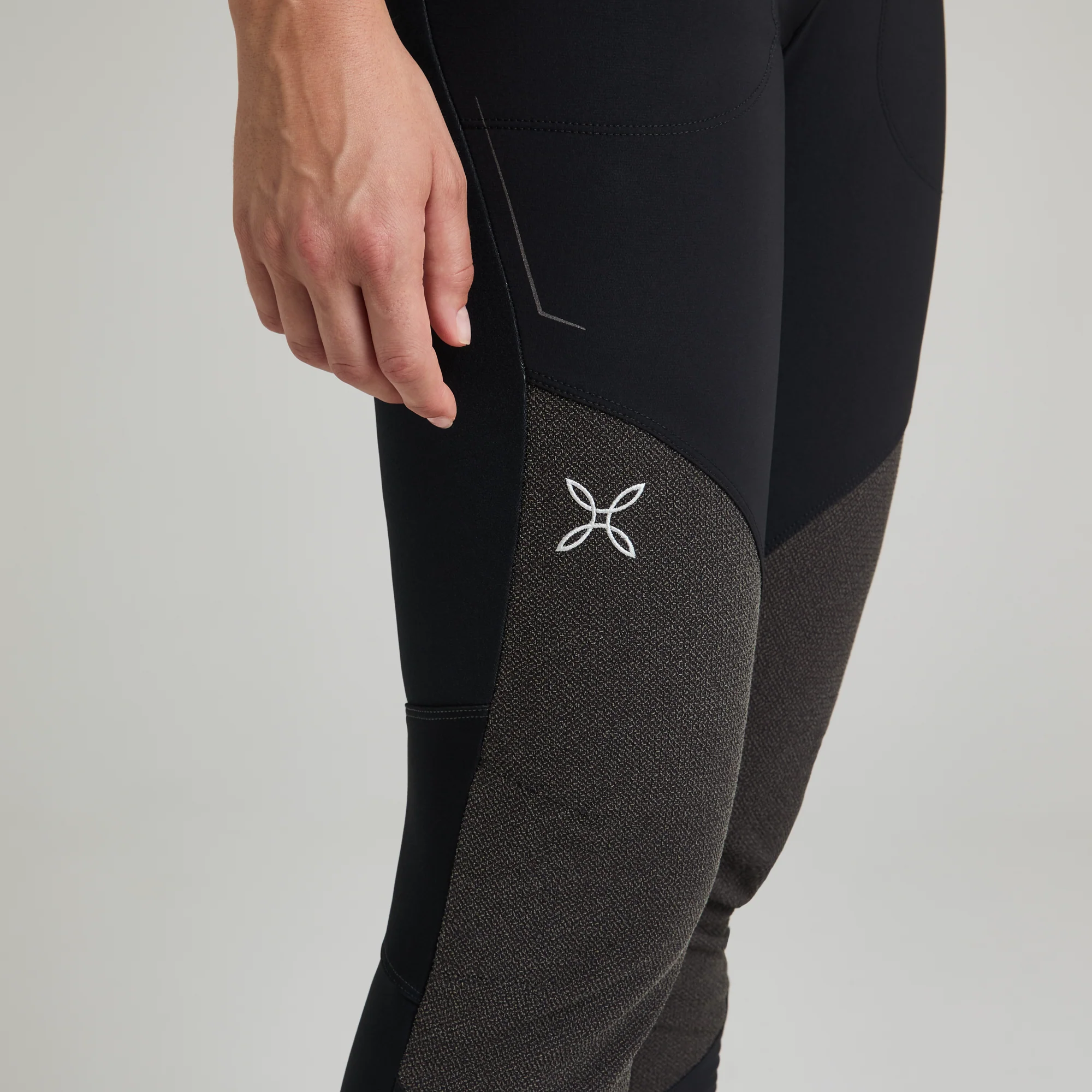 VERTIGO 2 PANTS WOMAN - Image 16