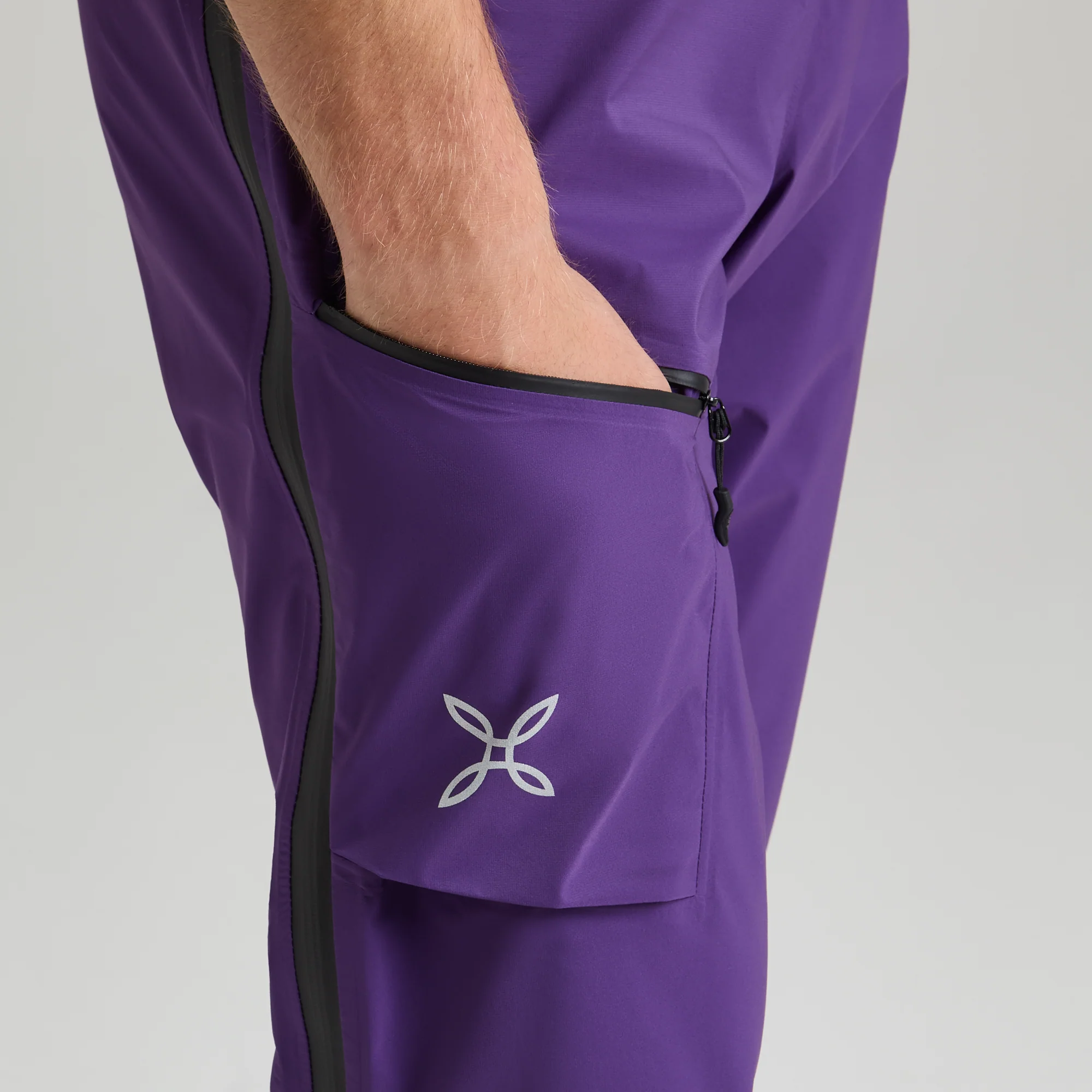 VERTIGO 3L COVER PANTS - Image 15