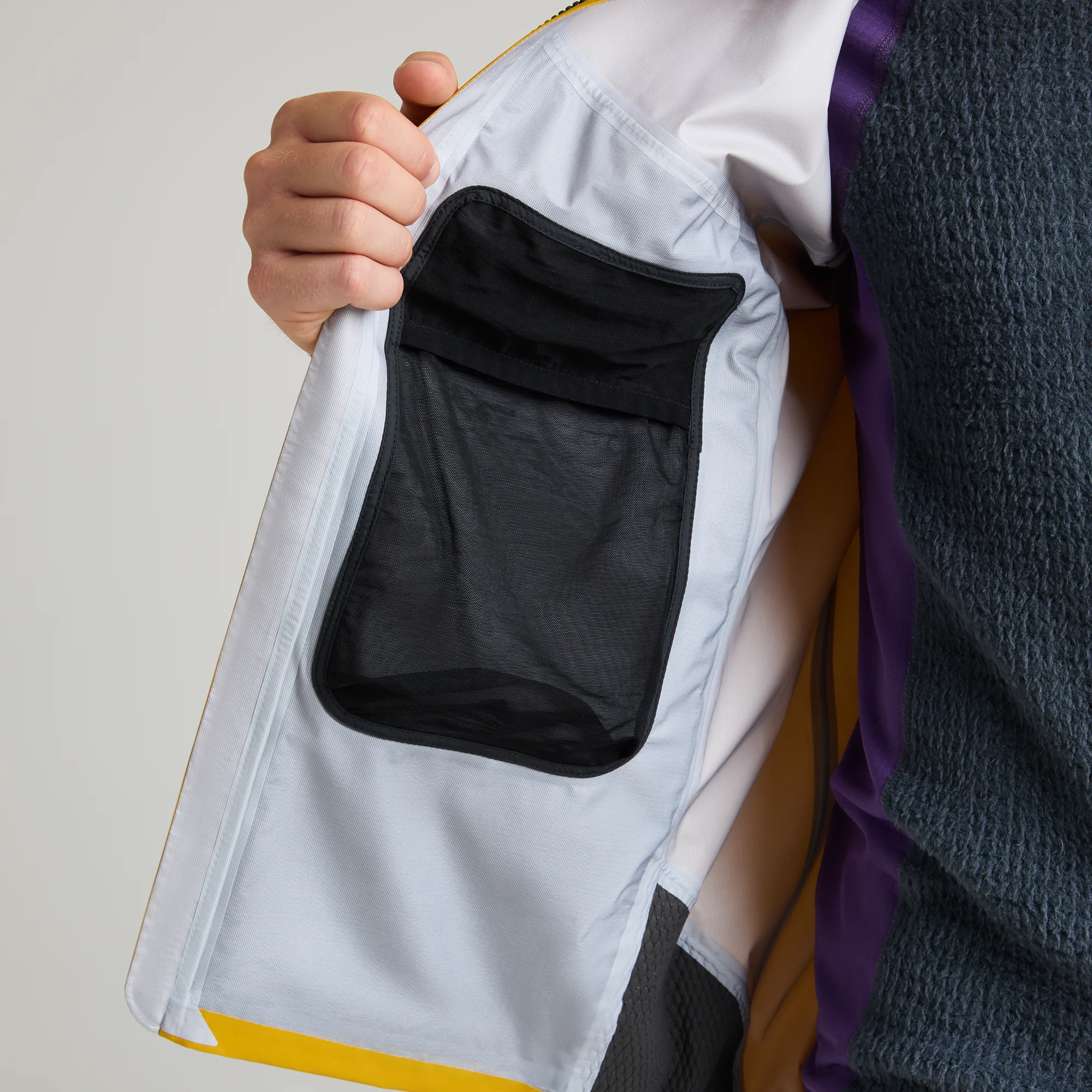 VERTIGO 3L JACKET - Image 35
