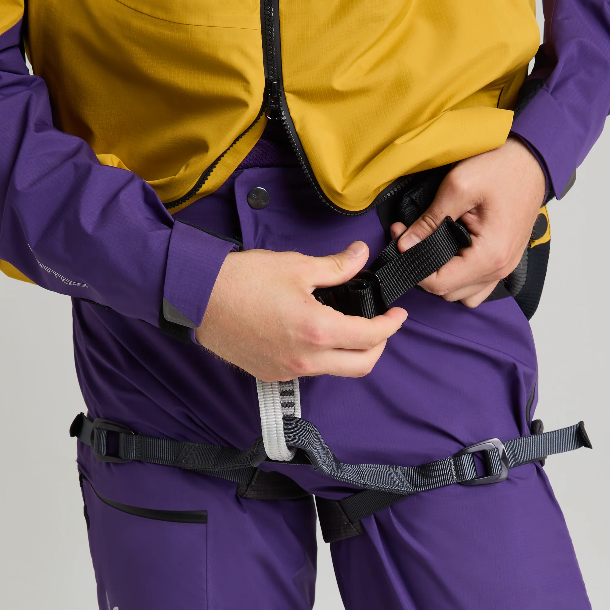 VERTIGO GTX PRO JACKET - Image 34