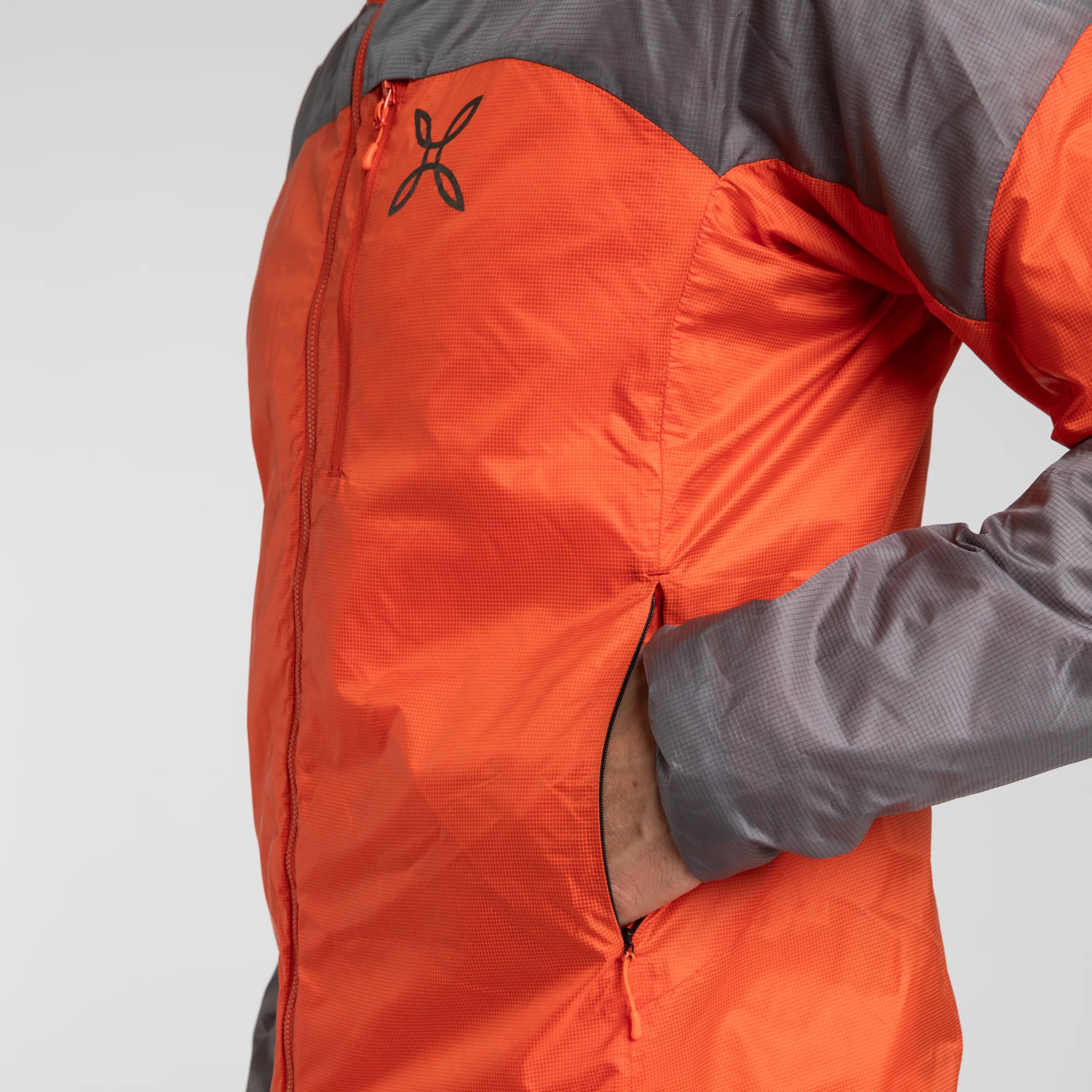 VERTIGO HYBRID HOODED JACKET - Image 33