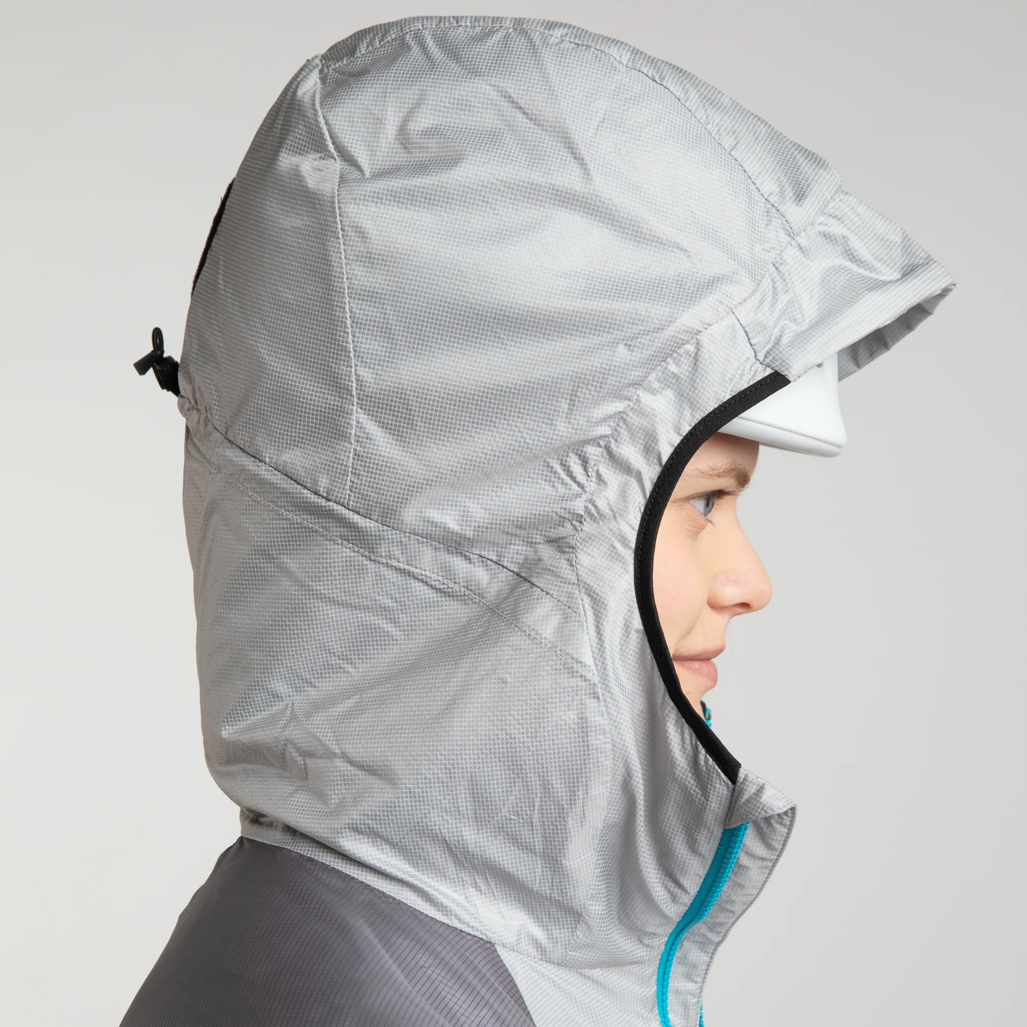 VERTIGO HYBRID HOODED JKT WOM. - Image 20