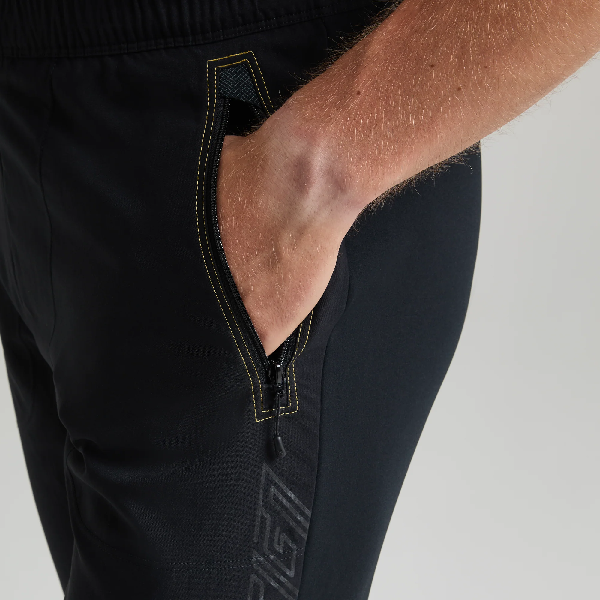 VERTIGO PANTS - Image 15