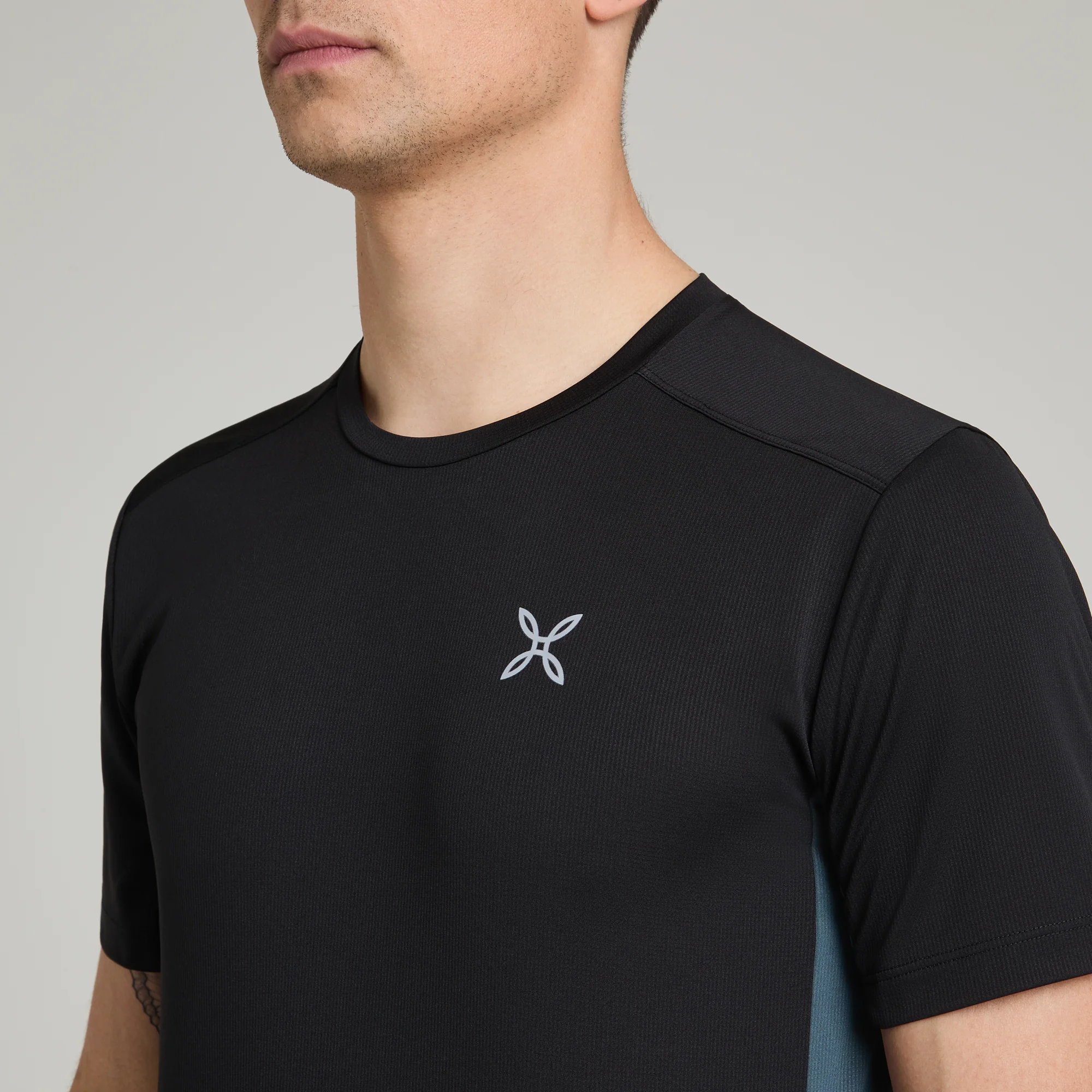 WORLD 2 T-SHIRT - Image 28